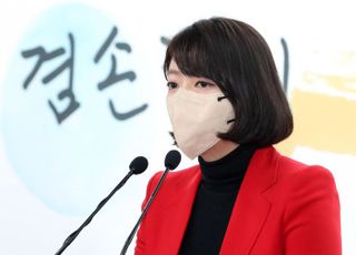 尹, 정호영 의혹에 "부정의 팩트 확실히 있어야"