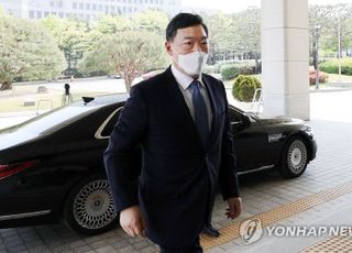 [속보] 김오수 “대통령에게 검수완박 문제점 상세히 말씀 드려”