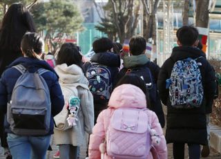 5월부터 모든 학교 정상등교…수학여행도 간다