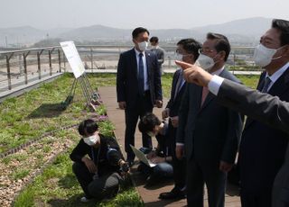 평화도로 건설현장 방문한 윤석열 당선인