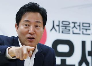[인터뷰] 오세훈 "송영길 출마? '이재명 일병 구하기' 위한 것"