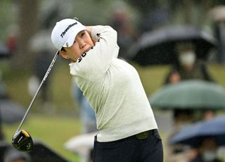 부상 턴 신지애, JLPGA 투어 우승 정조준