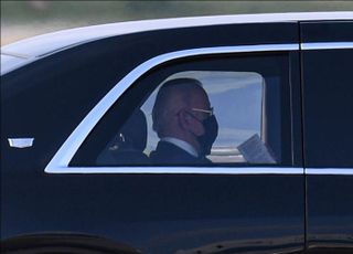 삼성전자 반도체 공장으로 이동하는 조 바이든 미 대통령