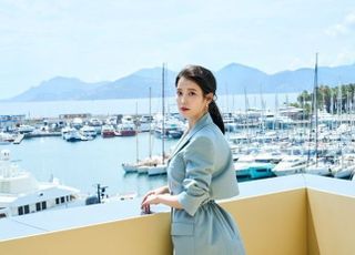 ‘브로커’ 아이유, 고레에다 히로카즈와의 ‘값진’ 경험 [칸 리포트]