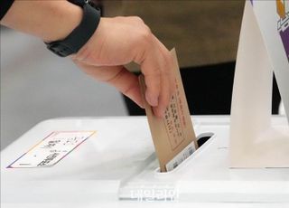 [지방선거 사전투표율] 둘째날 오전 9시 11.81%…직전 지선 대비 1.67%P↑