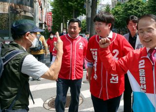 윤형선, 이준석과 함께 계양 표심 다지기