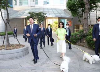 '尹 대통령 자택 테러' 글 올린 10대, 거제서 검거