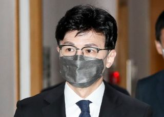 조국이 만든 ‘파견심사위’…한동훈이 폐지한다