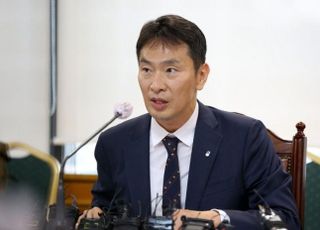 이복현 금감원장 "은행권 예대금리, 취약층 보호와 연결"