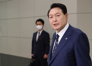 "임차인 부담 덜어야"…尹대통령, 참모들에 '임대차 3법' 개선책 점검 지시