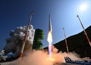 우주로 날아오르는 한국형 발사체 누리호