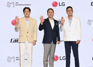 LG전자, SM 손잡고 '홈트'로 고객 겨냥 나선다