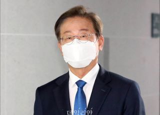 경찰 '이재명 옆집 합숙소' 비선 캠프 의혹 '정조준'…GH 본사 압수수색