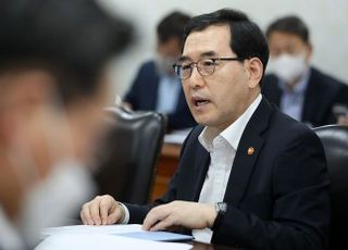 이창양 "탄탄한 기저전원인 원전 최대한 활용…에너지 수요 효율화 추진해야"