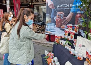 “김치 수출 늘지만, 국내선 찬밥”…고물가·작황부진에 중국산 다시 주목