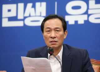 우상호 "'친북 딱지' 붙이려 멍텅구리 짓"