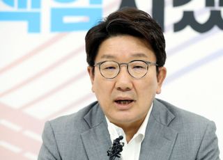 권성동 "이준석 징계는 '당대표 사고'…당헌상 조기 전당대회 불가"