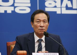 우상호 "與, 탈북 어민 북송이 반인륜적 범죄면 그땐 왜 가만히 있었나"