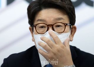 '브라더' 동상이몽?...권성동 "장제원과 잘 지내, 내일도 함께 점심" (종합)