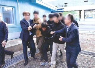 무너지는 北어민 북송 '정당성'