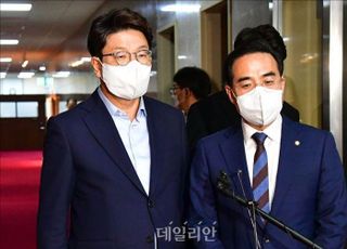 '정치' 말고 '민생'…국회 공전에 속타는 국민 [김민석의 갓심]