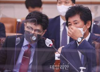 법사위 '2라운드'…野 vs 한동훈 '법무부 시행령' 놓고 폭풍 설전 전망