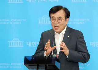 국민의힘 전국위원회 의장직 사퇴 밝히는 서병수 의원