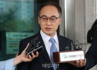 이원석 "尹대통령과 직무적 관계일 뿐…'윤석열 사단' 아냐"