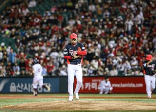 양현종, KBO 좌완 최초 8시즌 연속 150이닝 투구