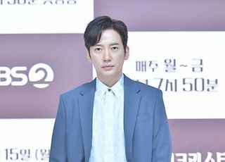 '마약 투약 혐의' 40대 배우는 이상보…SNS 비공개 이후 '묵묵부답'