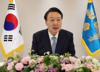 [9/15(목) 데일리안 출근길 뉴스] 尹대통령 지지율 35.4%…與 43.4% 野 36.8%, 격차 오차범위 밖으로 [데일리안 여론조사] 등