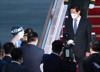 서울공항 도착한 중국 서열 3위 리잔수