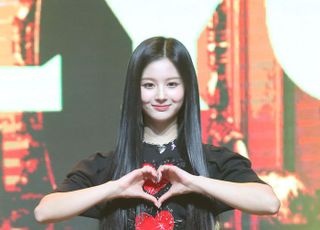 엔믹스 설윤의 '하트'