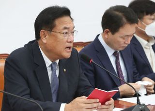 '실패 프레임'의 표적된 尹 외교 성과…與 "민주당의 국익 자해행위" 반격