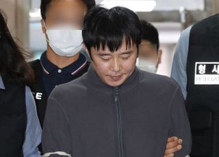 '신당역 스토킹 살인' 이후…공권력 불신하며 호신용품 구비하는 여성들