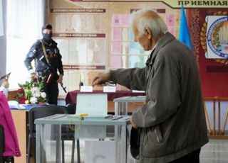 러, 우크라 점령지 합병 투표 "99% 압도적 찬성"…서방 "사기, 인정 안돼"