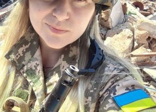"우리 아니면 누가 조국 지키나"…해외서 귀국·입대한 우크라 여성, 러시아군 공격에 전사