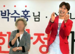 "父 폭행, 정신적 상처 크지만…" 박수홍은 여전히 가족을 생각했다