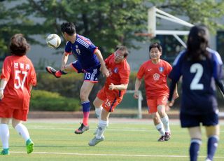 [단독] 與 상황에 연기했던 '여야 축구대회', 25일 열린다