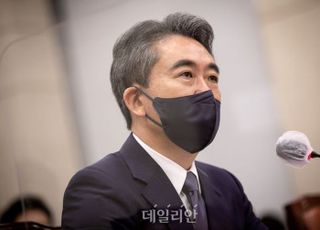 경찰청장 “이스타항공 채용비리, 사실관계 추가 확인…류삼영 총경 징계 신중”