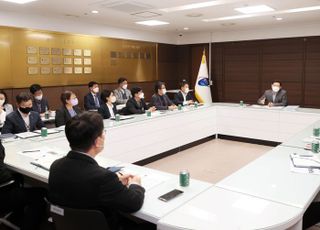 이상일 시장··· 읍면동장 '정례적 접견, 소통' 눈길