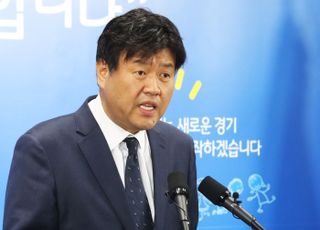 '이재명 최측근' 김용 "檢, 대장동 공범 몰이 창작 소설 써"