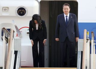 윤 대통령 내외, 캄보디아로 출국