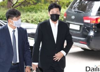 검찰, '보복협박 혐의' 양현석에 징역 3년 구형 "반성 없다"