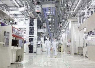 삼성전자, 'ASML 매직' 업고 TSMC 맹추격