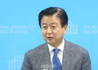 '노웅래 뇌물수수 혐의' 검찰, 국회 본관 추가 압수수색 