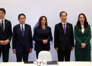 '한미일+영연방 3국' 안보회담 대성공…한덕수, APEC 순방 마무리