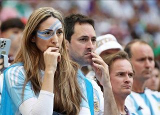 '사우디에 공휴일 선사' 조 꼴찌 된 아르헨티나, 16강행 티켓은?