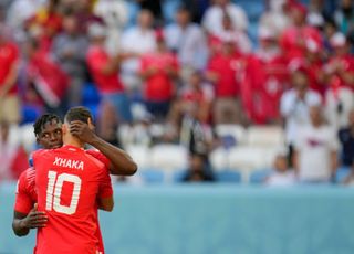 ‘월드컵 데뷔골’ 엠볼로, 득점 이후 눈물 흘린 이유는?