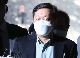 김용에 이어 정진상도 입 닫았다…구속적부심 기각 직후 진술거부권 행사